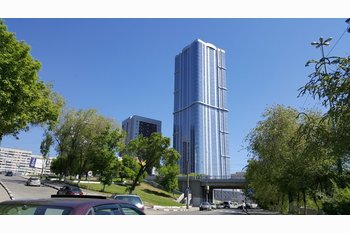  Самая высокая новостройка Саратова.