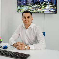 Семёнов Радислав Сергеевич
