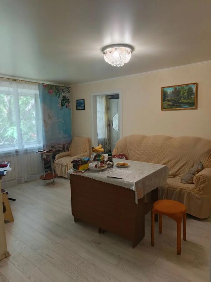 Трехкомнатная квартира в центре Энгельса